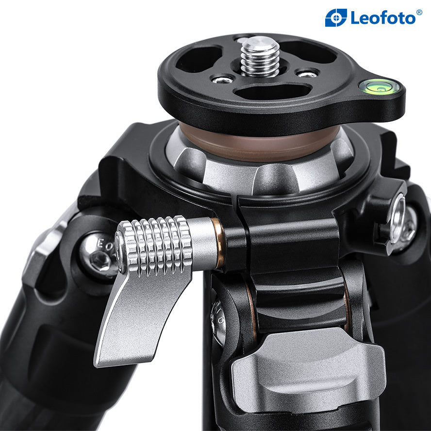 Leofoto LO-324 Carbon Fibre Tripod With Build-in Ball Joint