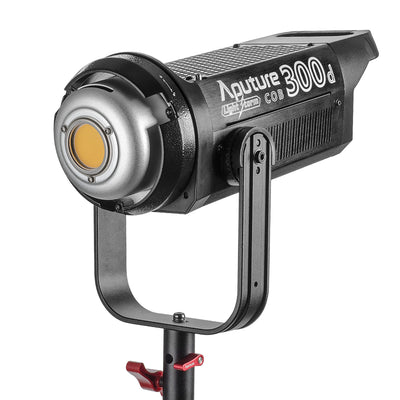 Aputure Lightstorm COB 300D Kit (Color Temperature: 5500K)